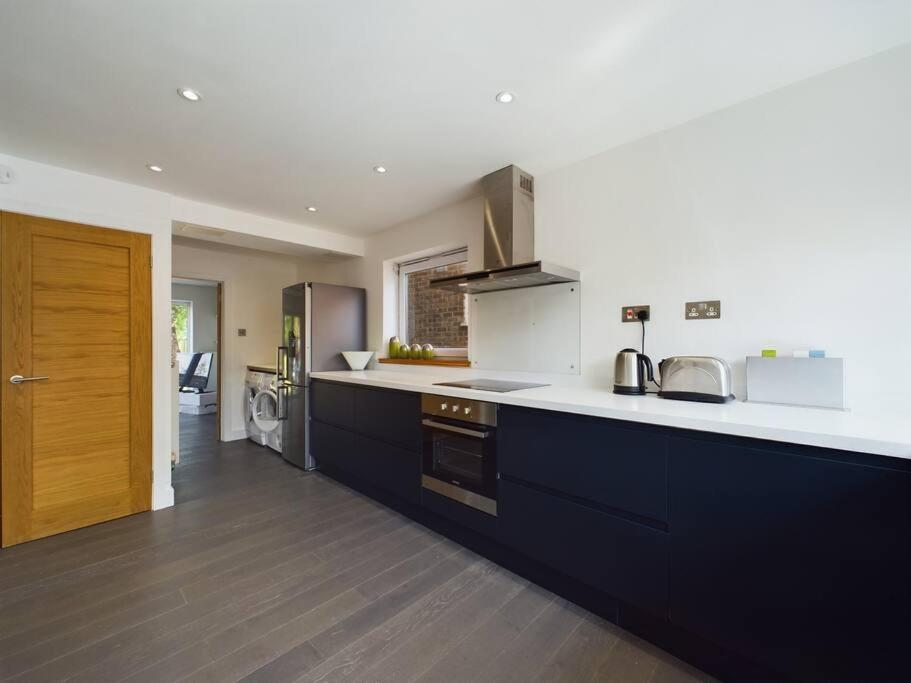 Stylish Cotswold Parking Peaceful Garden Villa Winchcombe Eksteriør billede